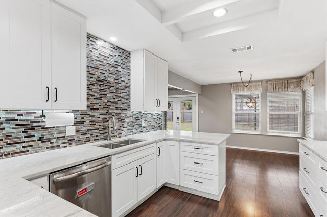 1701 Cedar Creek CV, Round Rock, TX 78681