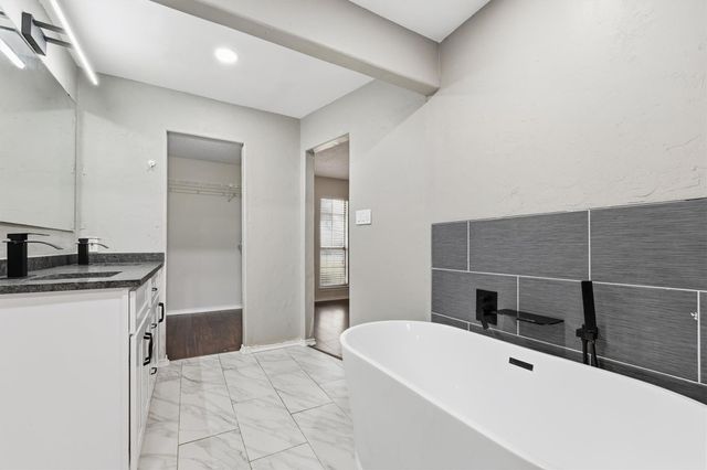 1701 Cedar Creek CV, Round Rock, TX 78681