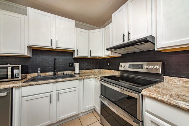 13 Overlook Cove, Cabot, AR 72023