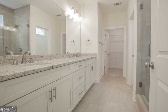 390 Maple View Drive, Carrollton, GA 30117