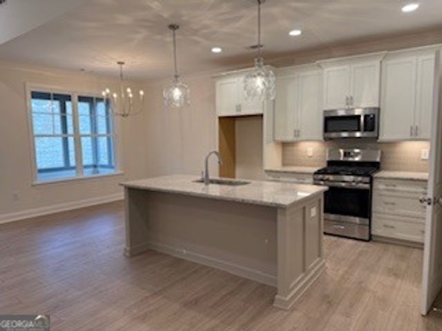 390 Maple View Drive, Carrollton, GA 30117