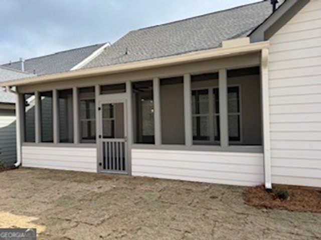 390 Maple View Drive, Carrollton, GA 30117