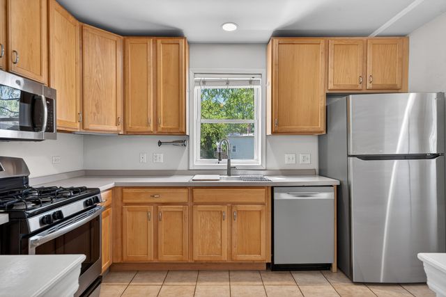 4308 W Waveland Avenue 2, Chicago, IL 60641