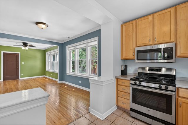 4308 W Waveland Avenue 2, Chicago, IL 60641