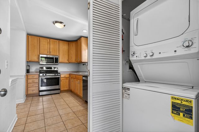 4308 W Waveland Avenue 2, Chicago, IL 60641