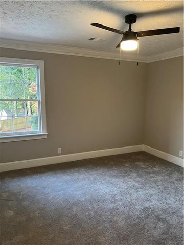 5033 Charlemagne SW Way, Lilburn, GA 30047