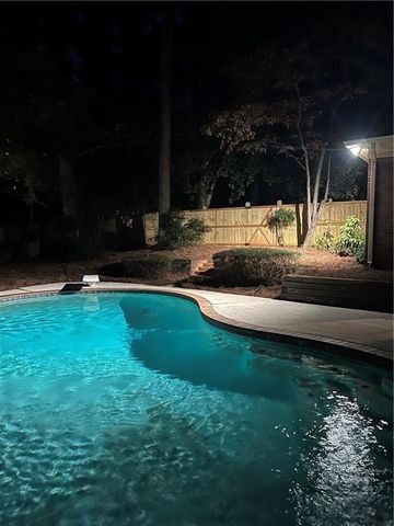 5033 Charlemagne SW Way, Lilburn, GA 30047