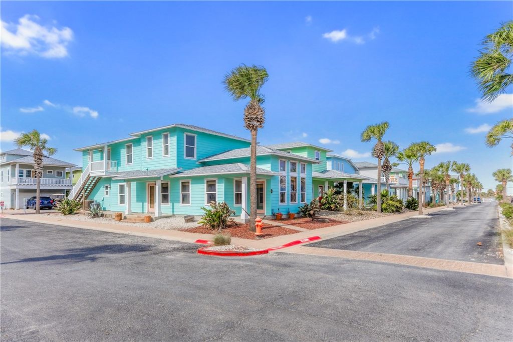 2525 S 11th St 44, Port Aransas, TX 78373