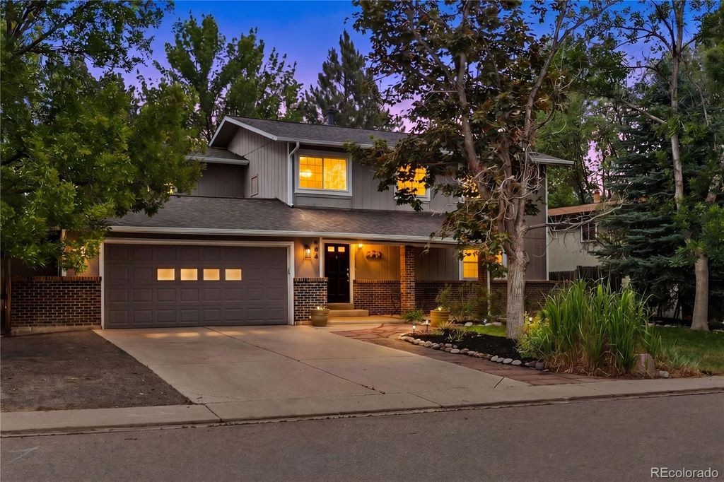 990 Sparta Drive, Lafayette, CO 80026