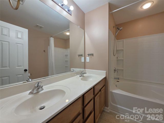 360 Tidmarsh Court NW, Concord, NC 28027