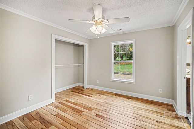 313 Oakland Avenue, Belmont, NC 28012