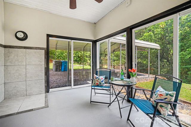 313 Oakland Avenue, Belmont, NC 28012