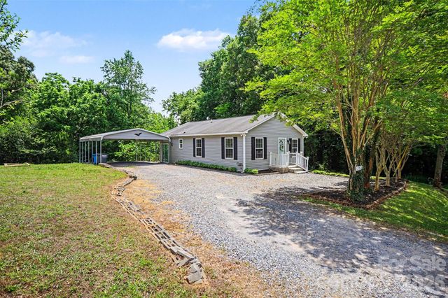313 Oakland Avenue, Belmont, NC 28012