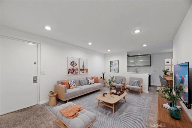 525 N Sycamore Avenue 333, Los Angeles, CA 90036