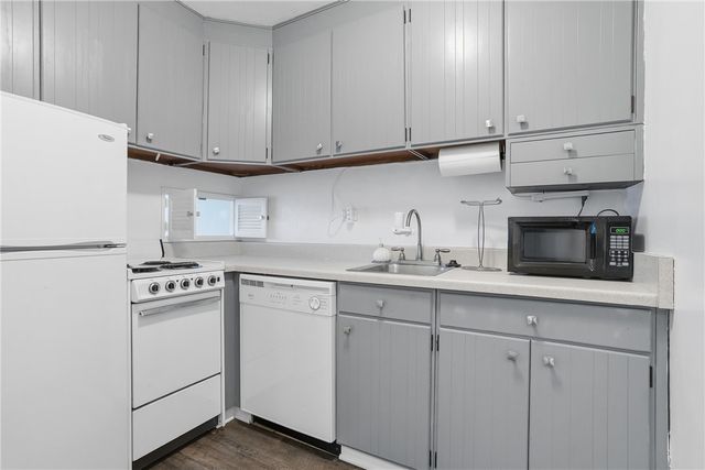 112 Washington Pl 8K, Downtown Pgh, PA 15219