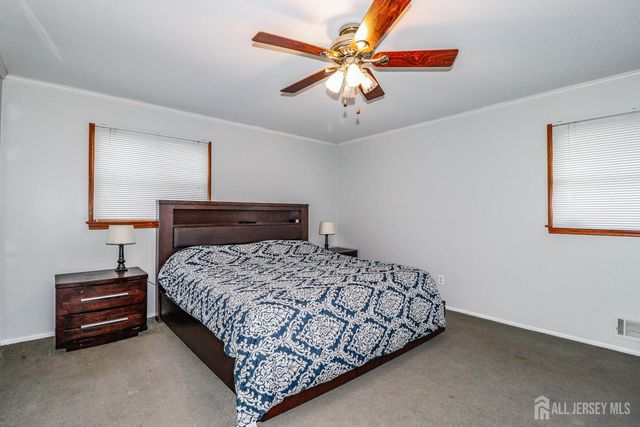 5 Timothy Court, Edison, NJ 08837