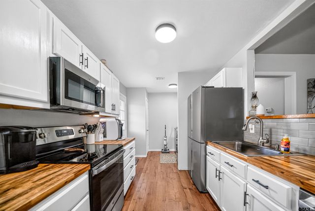 1054 Caroline Lane, Bullard, TX 75757