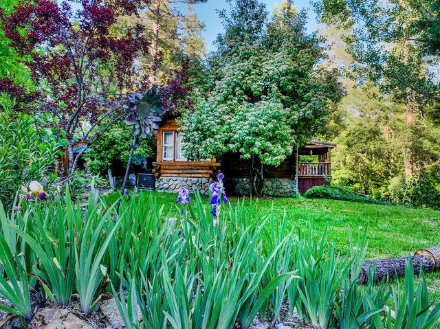 17452 Lake Vera Purdon Rd, Nevada City, CA 95959