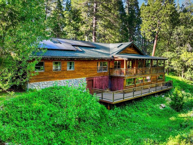 17452 Lake Vera Purdon Rd, Nevada City, CA 95959