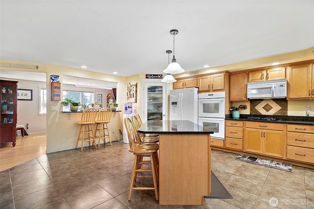 4610 N Defiance Street, Tacoma, WA 98407