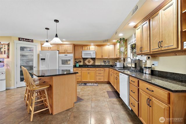 4610 N Defiance Street, Tacoma, WA 98407