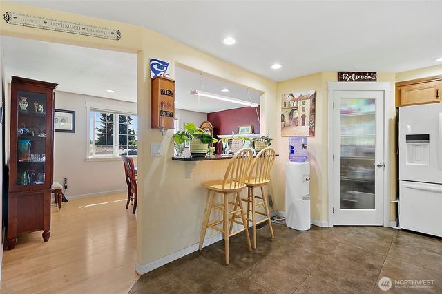 4610 N Defiance Street, Tacoma, WA 98407