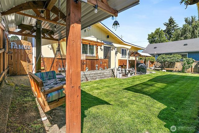4610 N Defiance Street, Tacoma, WA 98407