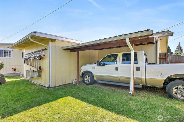 4610 N Defiance Street, Tacoma, WA 98407