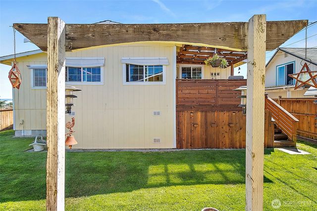 4610 N Defiance Street, Tacoma, WA 98407