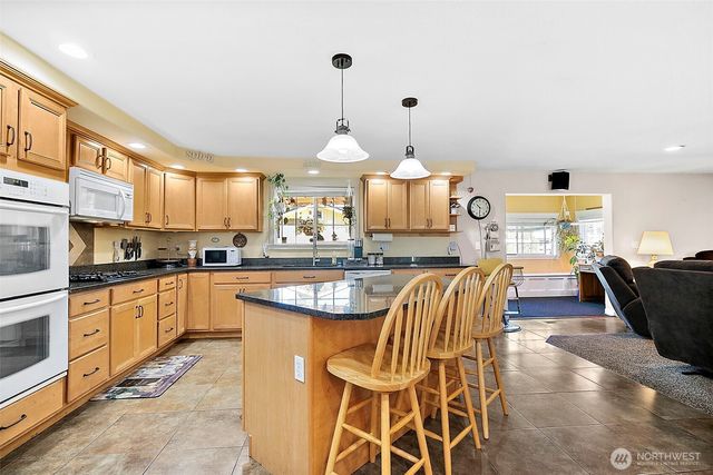 4610 N Defiance Street, Tacoma, WA 98407