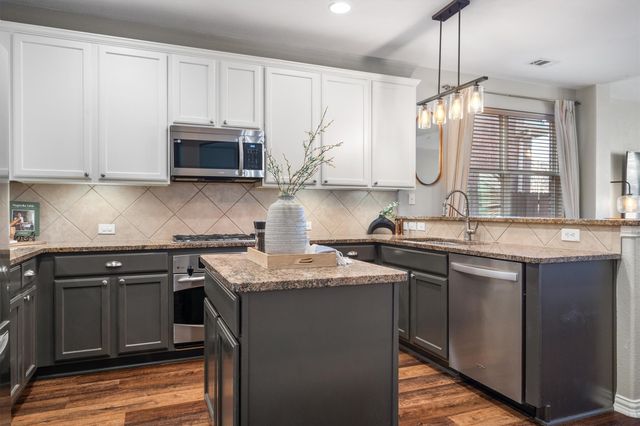 9841 Mcfarring Drive, Fort Worth, TX 76244