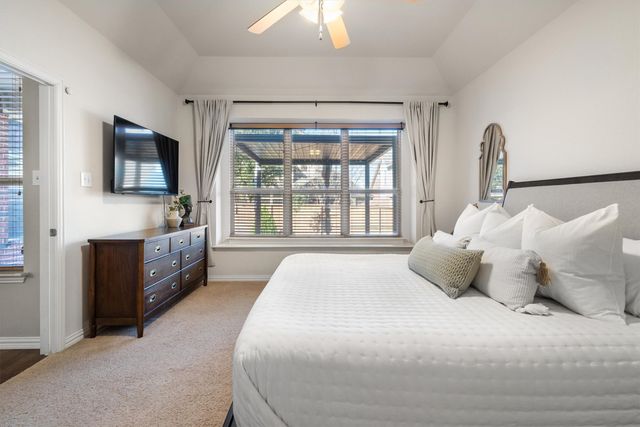 9841 Mcfarring Drive, Fort Worth, TX 76244