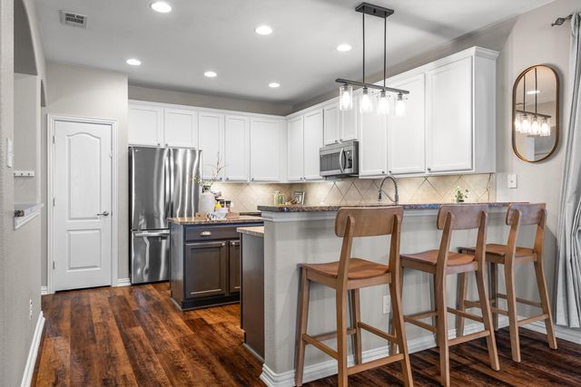 9841 Mcfarring Drive, Fort Worth, TX 76244