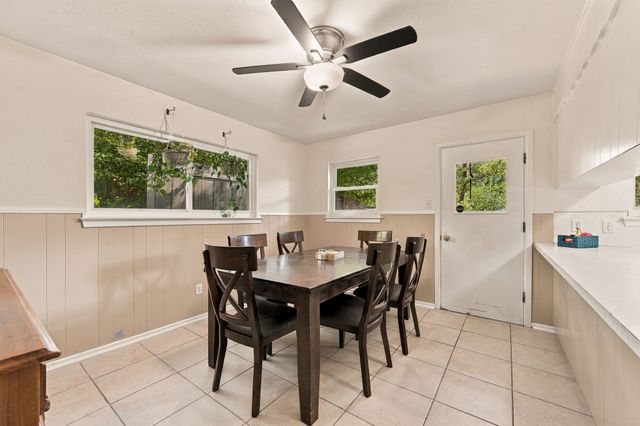 924 Wade Drive, Bedford, TX 76022