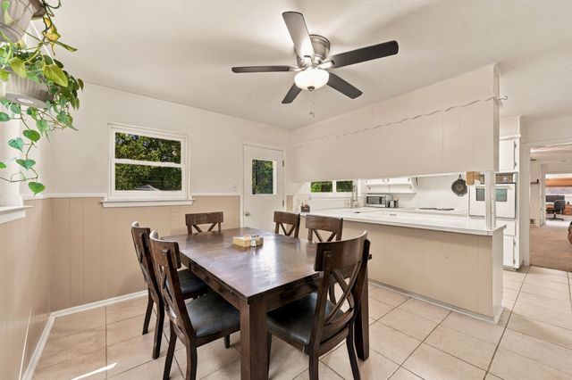 924 Wade Drive, Bedford, TX 76022