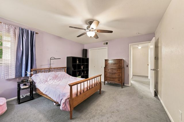 924 Wade Drive, Bedford, TX 76022