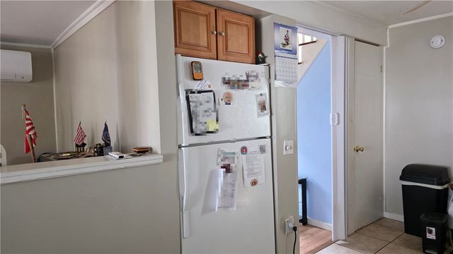 18 Glen Street, East Providence, RI 02915