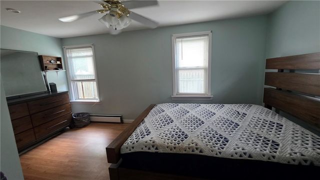 18 Glen Street, East Providence, RI 02915