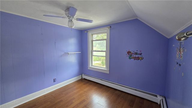 18 Glen Street, East Providence, RI 02915