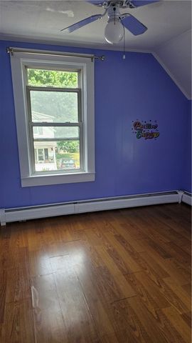 18 Glen Street, East Providence, RI 02915