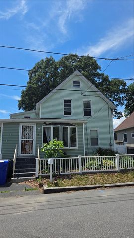 18 Glen Street, East Providence, RI 02915