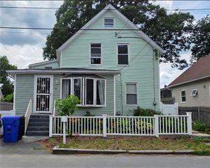 18 Glen Street, East Providence, RI 02915