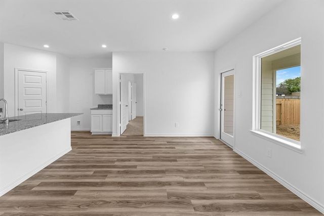 595 Brittany Grove Lane, China, TX 77613