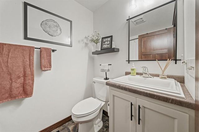 460 Club View Lane, Altoona, WI 54720
