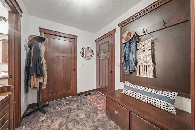 460 Club View Lane, Altoona, WI 54720
