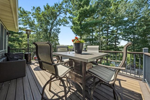 460 Club View Lane, Altoona, WI 54720