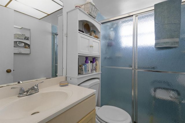 6870 Royal Palm Boulevard 202m, Margate, FL 33063