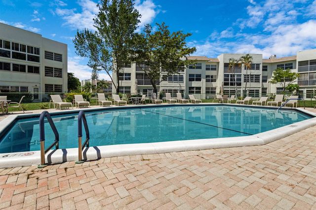 6870 Royal Palm Boulevard 202m, Margate, FL 33063