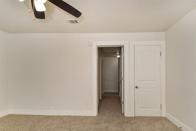 814 W College Street, Sherman, TX 75092