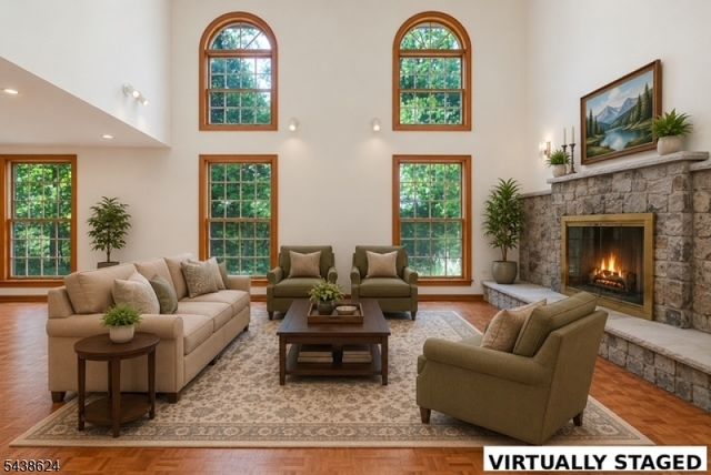 29 Brook Dr, Watchung Boro, NJ 07069